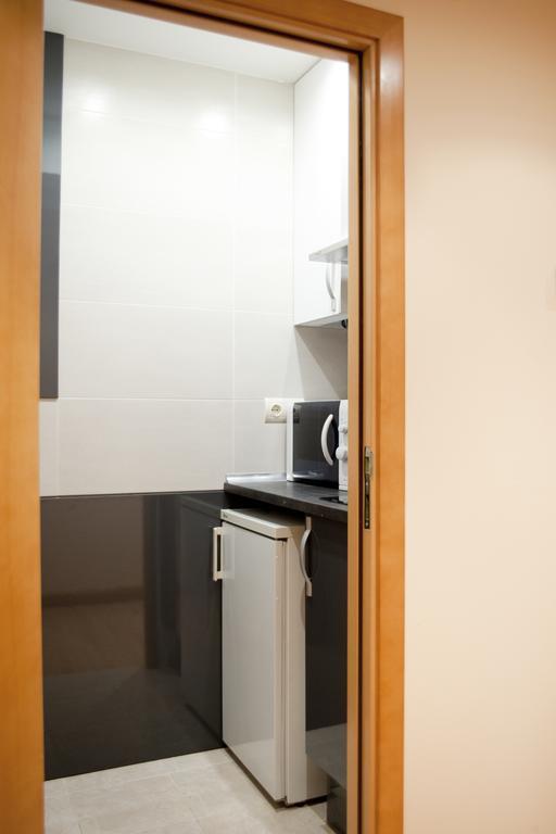 Apartamentos Sabinas Zaragoza Centro Quarto foto
