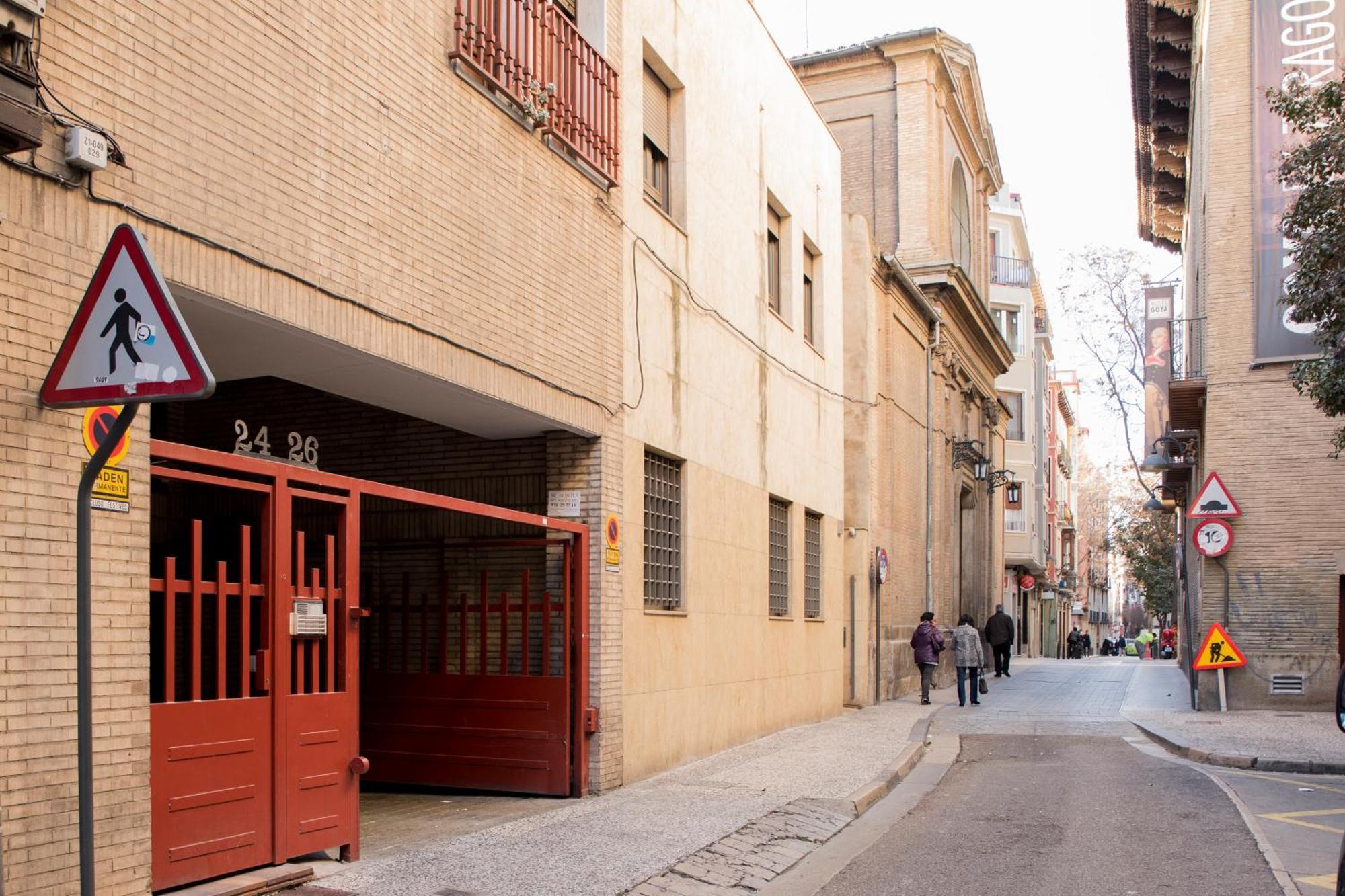 Apartamentos Sabinas Zaragoza Centro Exterior foto